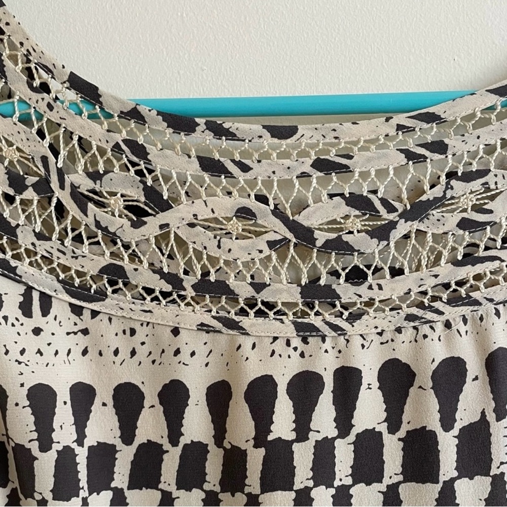 Club Monaco Silk Belted Mini Dress – Size Small - Picture 3 of 6